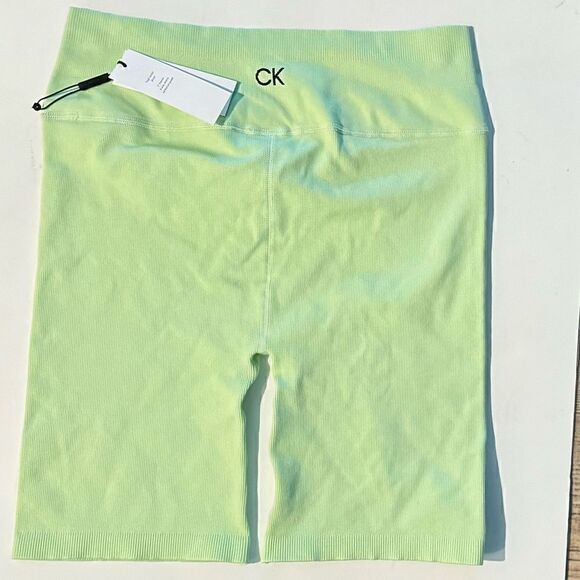 Calvin Klein Women's Ribbed Shorts Green, sport workout short - Picture 3 of 9